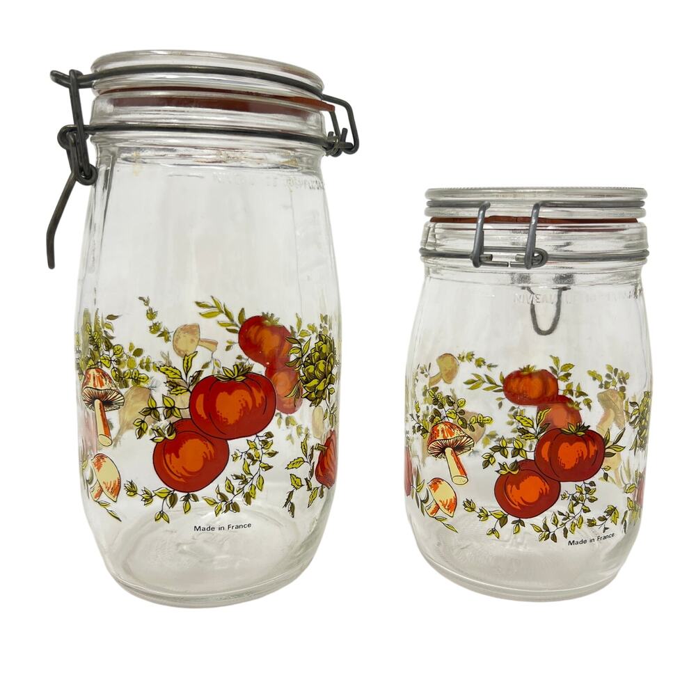 Vintage Pair Corelle Spice of Life Arc France Glass Canister Jars 1 Liter & 1.5L